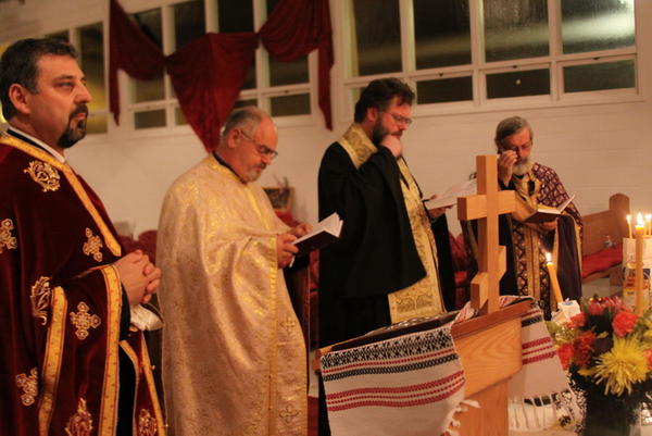 Taina Sfantului Maslu Noiembrie 2011 069